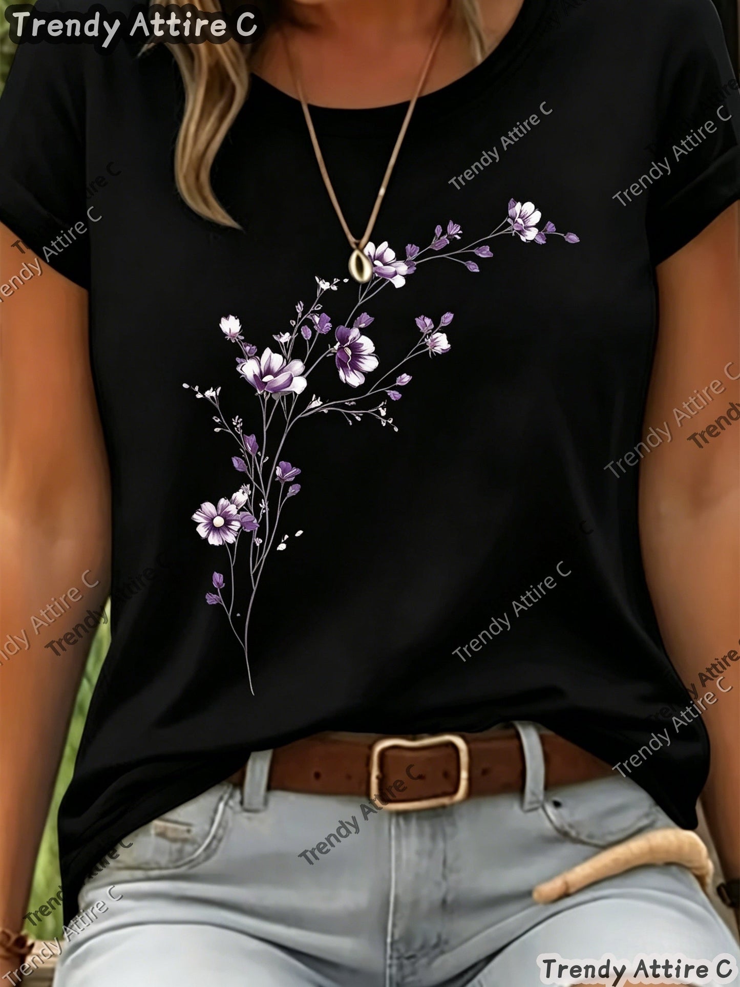 Light Purple Polyester Floral Printed T-Shirt - product view 31