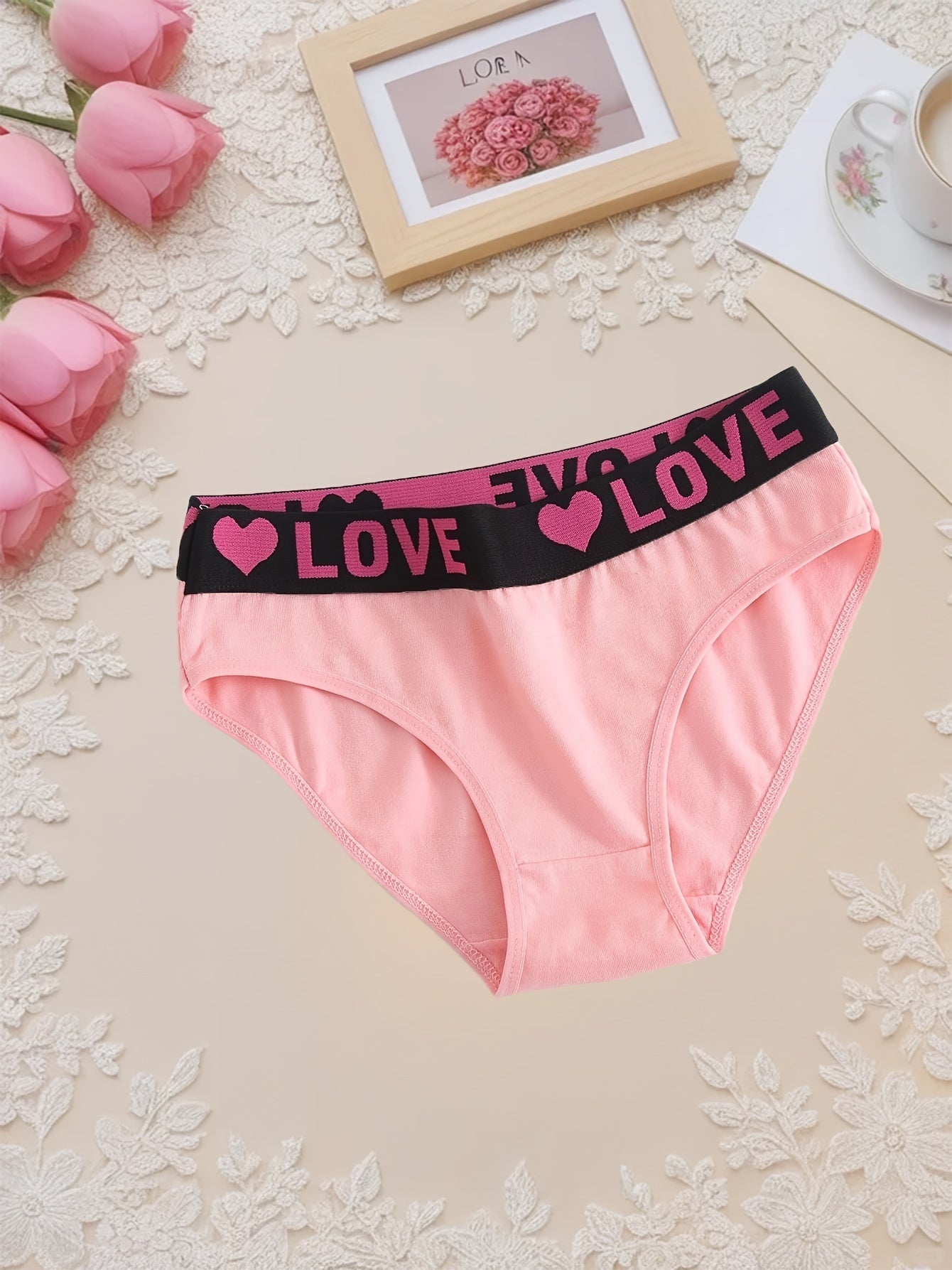 Women's 10-Pack Briefs - Heart Detail Everyday Comfort - Curve Fit detail image - detail view 3