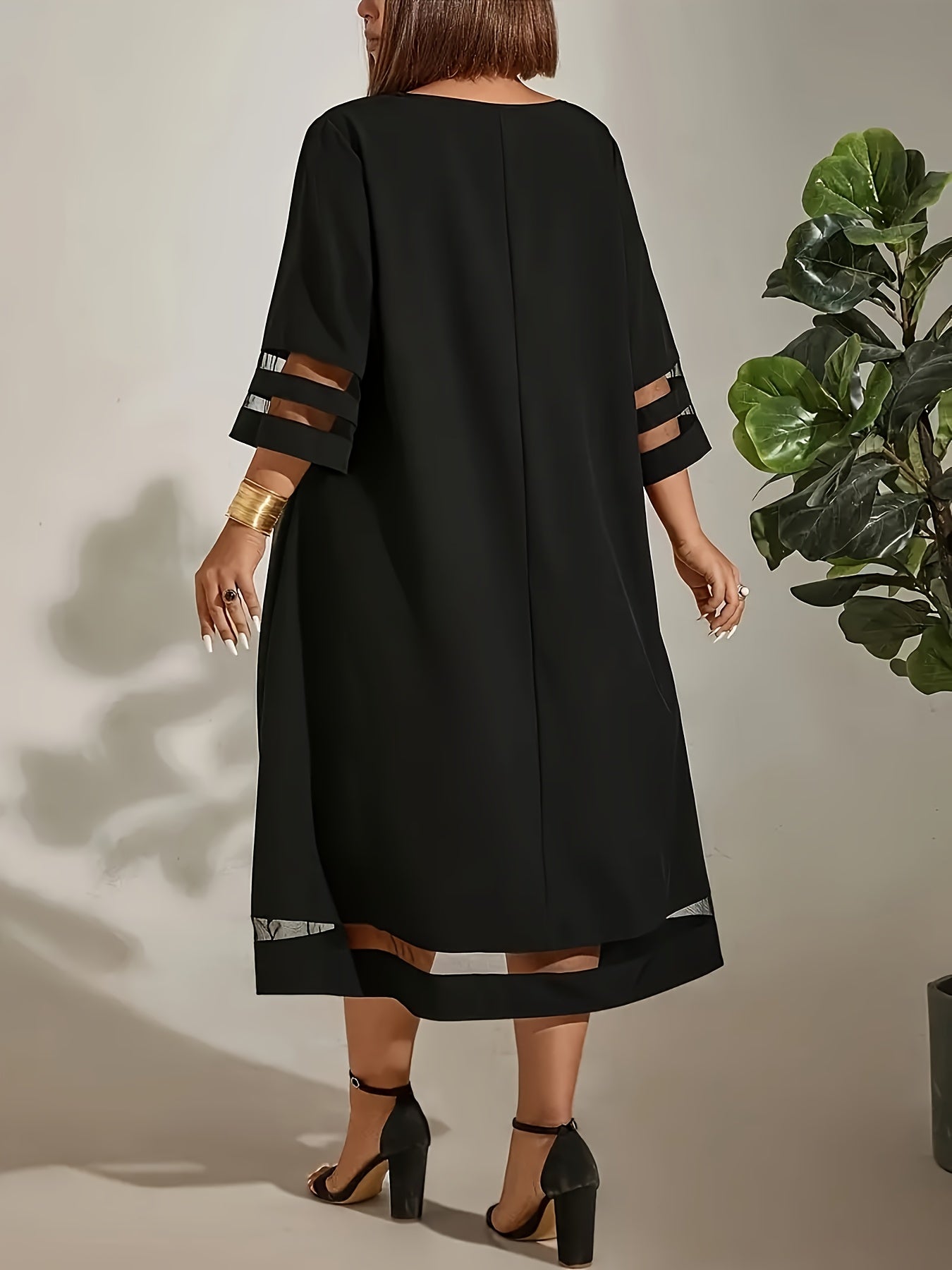 Women's Black Solid Casual Dress - Easy Styling detail image - detail view 6