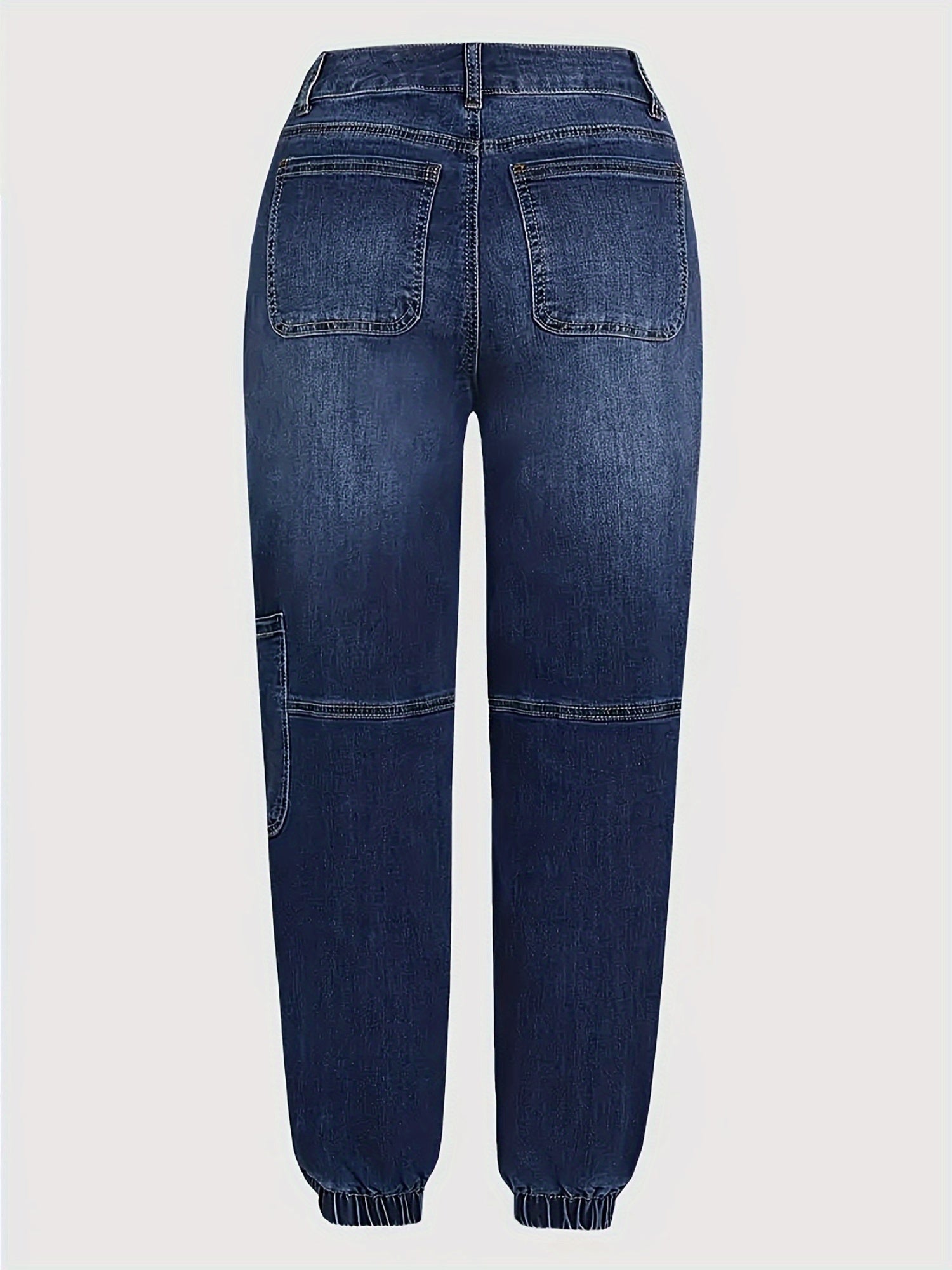 Women's Cargo Pants - Pocket Detail Regular Fit detail image - detail view 4