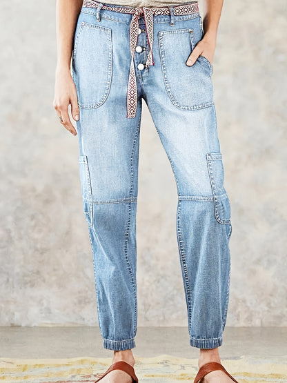 Women's Cargo Pants - Pocket Detail Regular Fit detail image - detail view 6