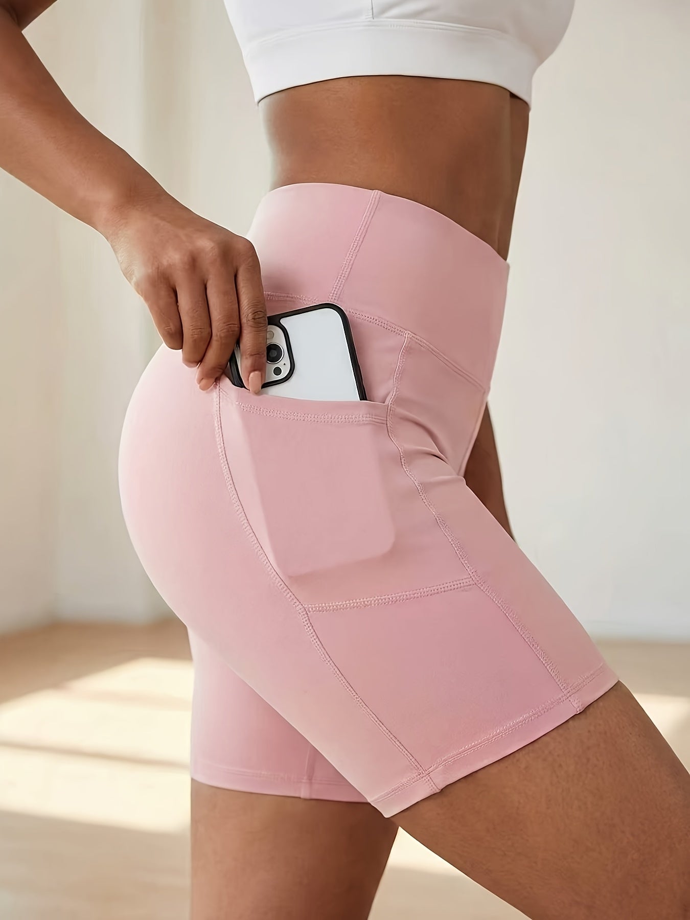 Women's Cargo Shorts - Stretch With Pockets Travel Style detail image - detail view 16