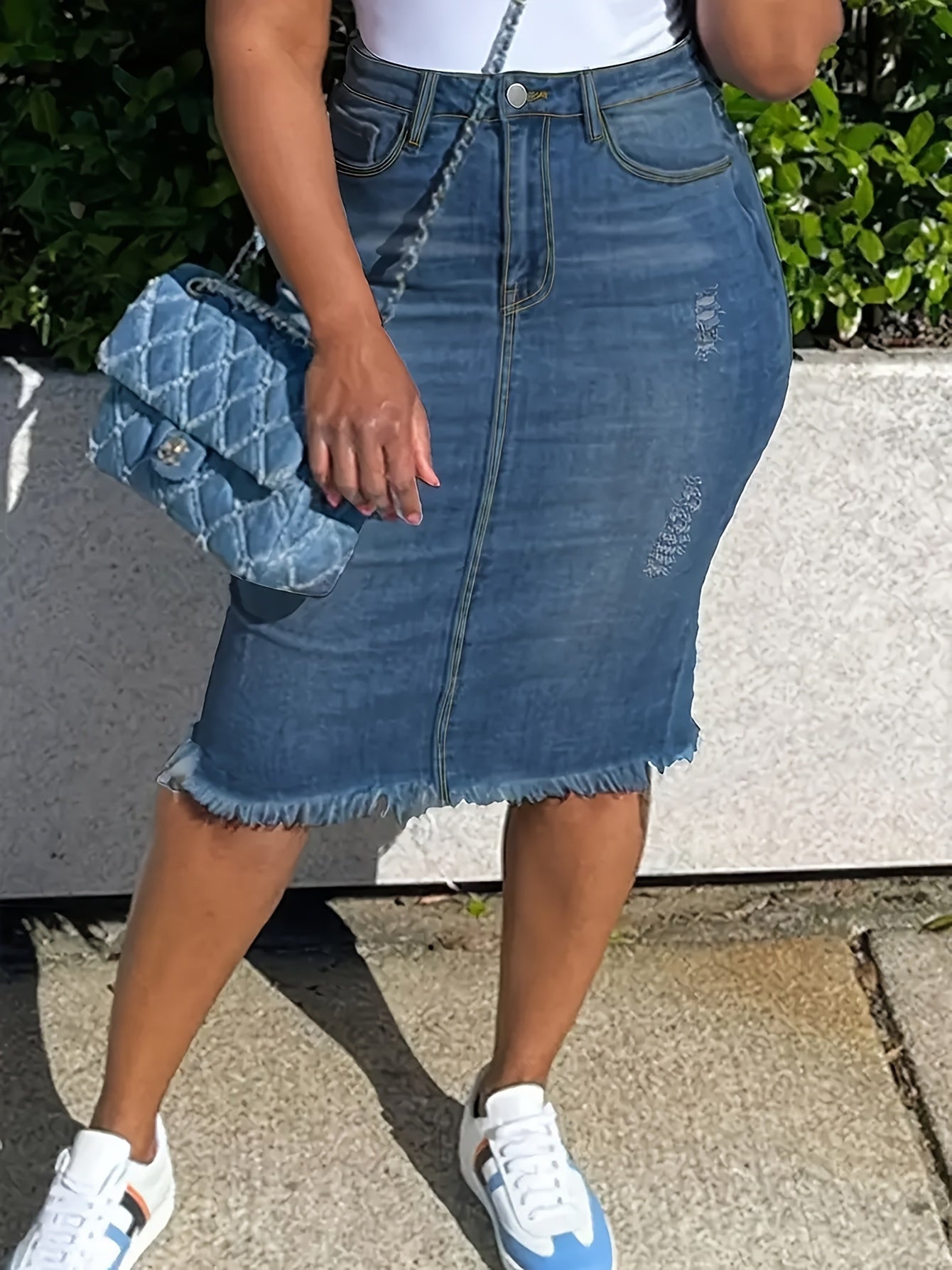 Women's Distressed Denim Midi Skirt - High-Waist Raw Hem Stretch Style detail image - detail view 11