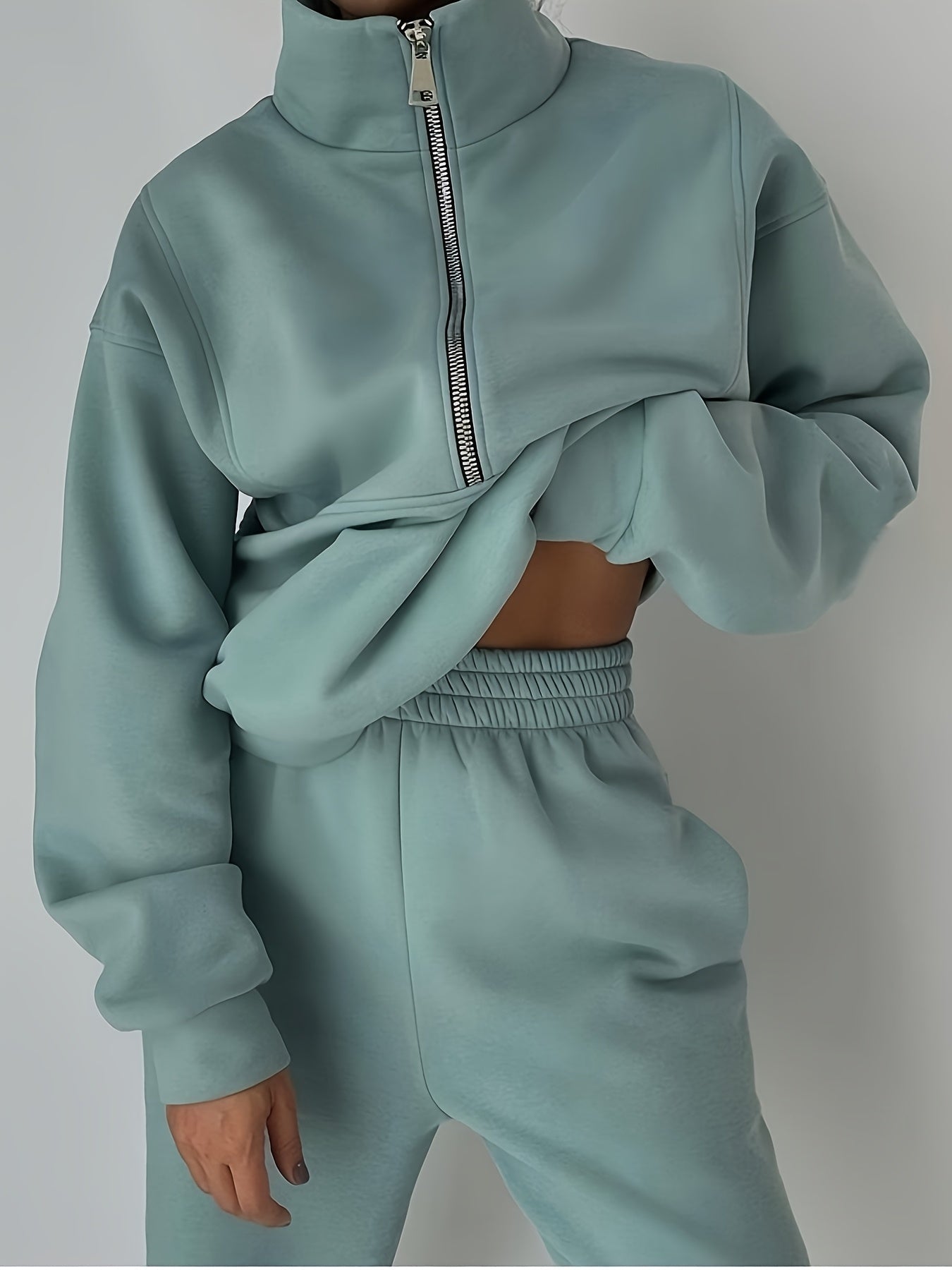 Women's Fleece Sweatshirt Outfit Set - Sporty Streetwear Two-Piece detail image - detail view 14
