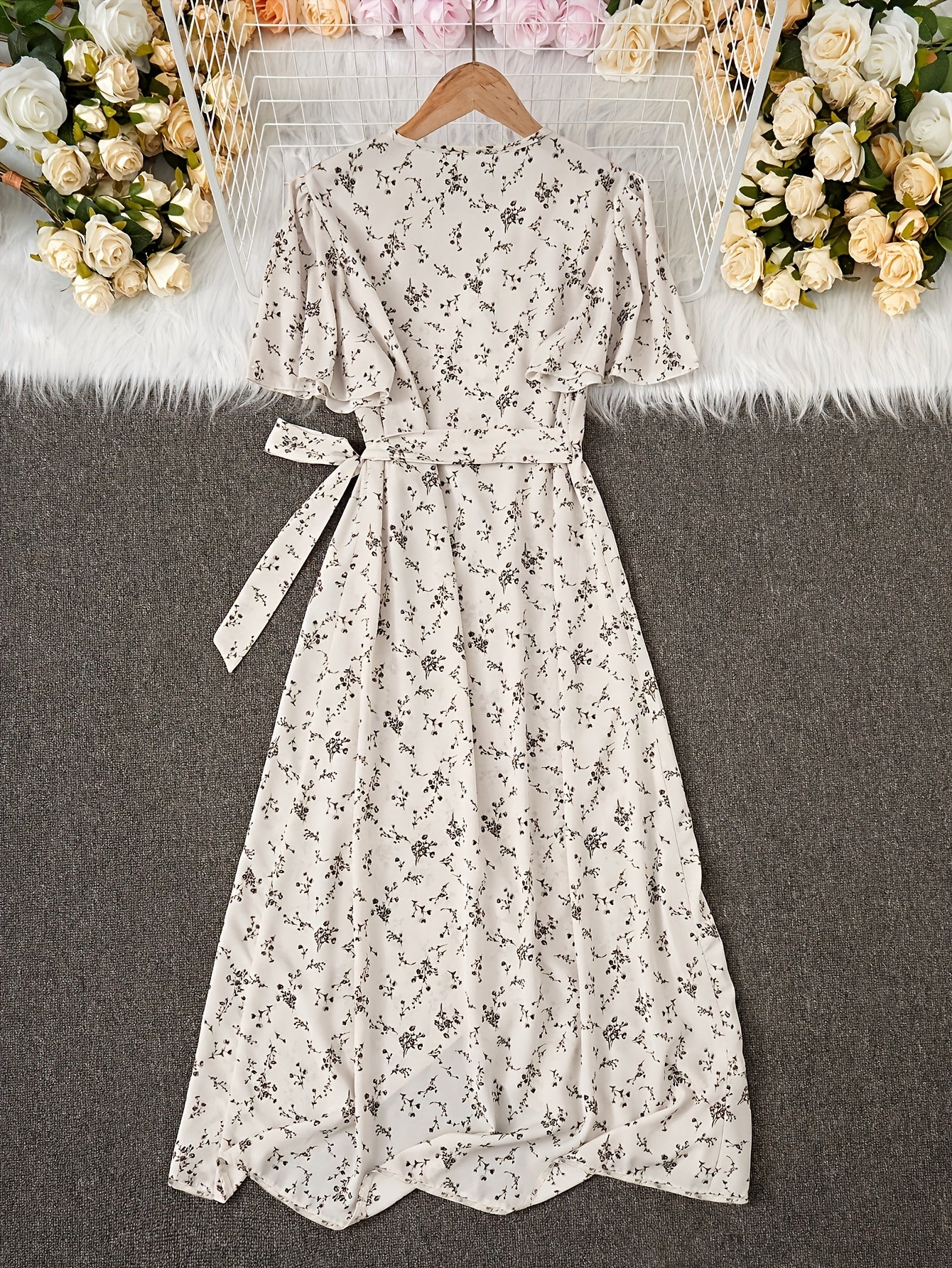 Women's Floral Casual Dress - Ruffle Easy Styling detail image - detail view 5