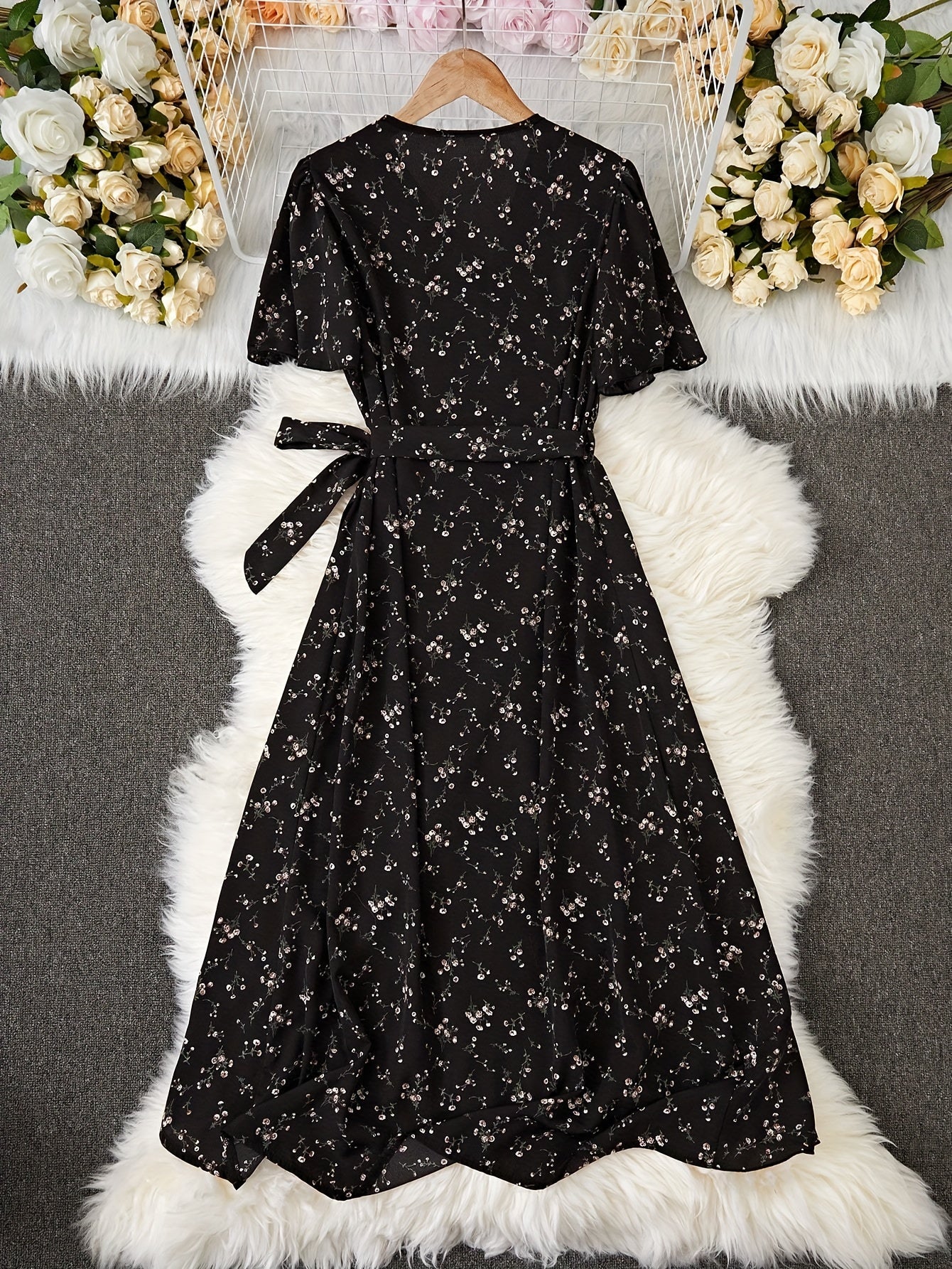 Women's Floral Casual Dress - Ruffle Easy Styling detail image - detail view 7