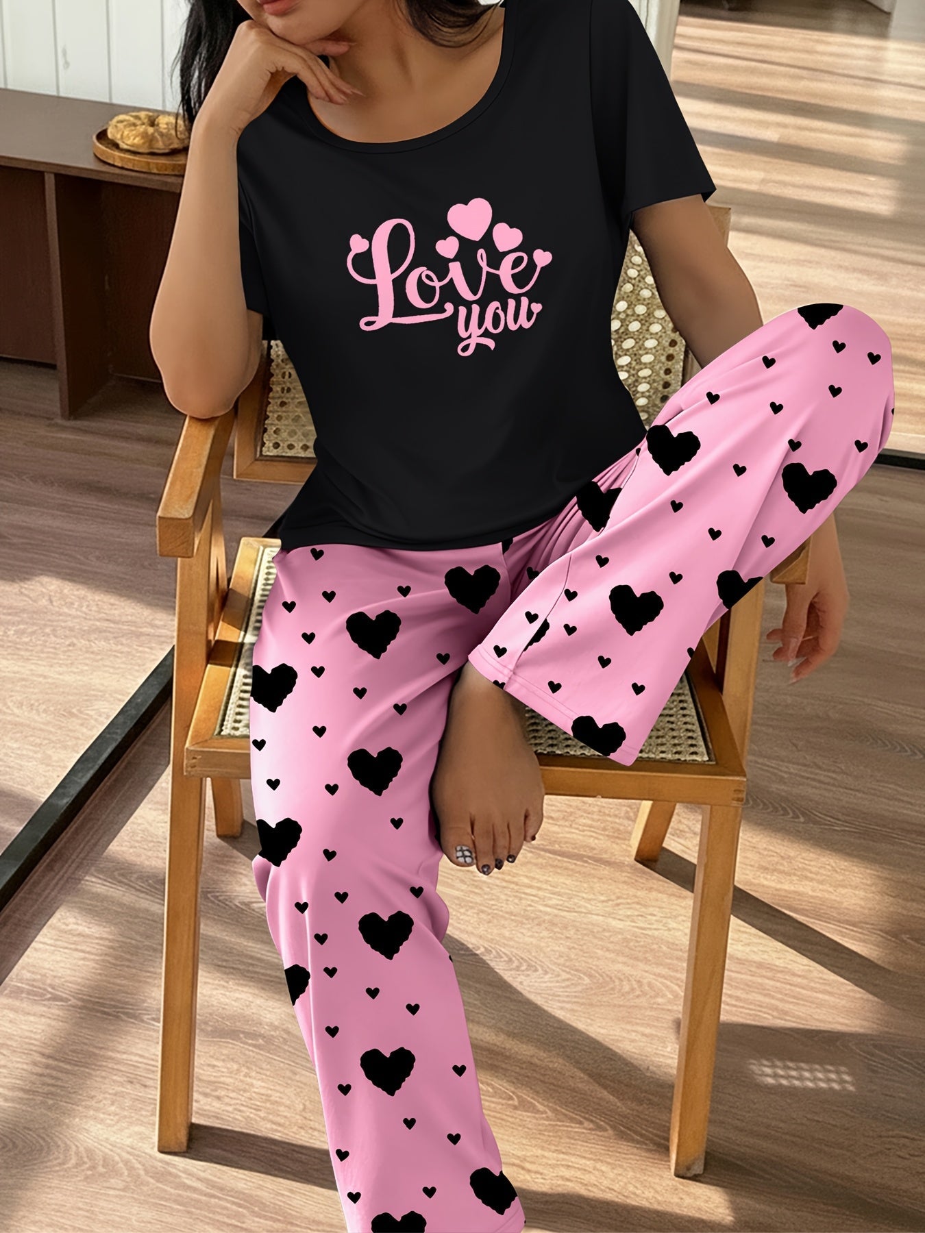 Women's Graphic Print T-Shirt - Short Sleeve 523173