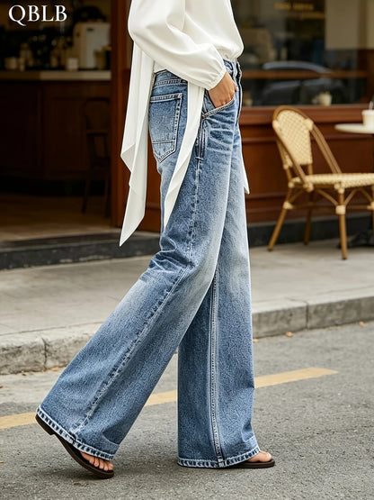 Women's High-Waist Flare Jeans - Light Blue Casual detail image - detail view 8