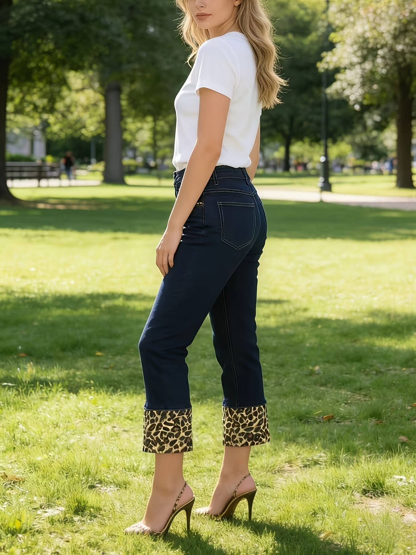 Women's High-Waist Jeans - Deep Blue Dark Wash Stretch detail image - detail view 12