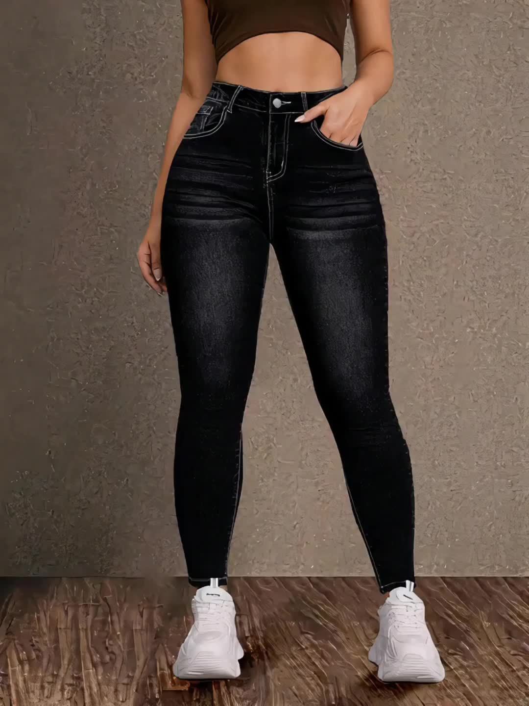 Women's High-Waist Skinny Jeans - Black Embroidered Stretch Travel detail image - detail view 4