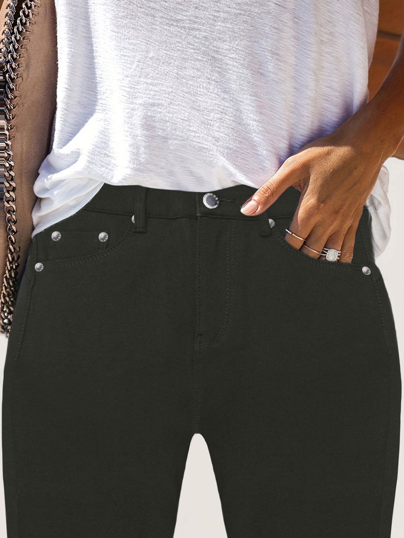 Women's High-Waist Skinny Jeans - Burgundy Pocket Detail detail image