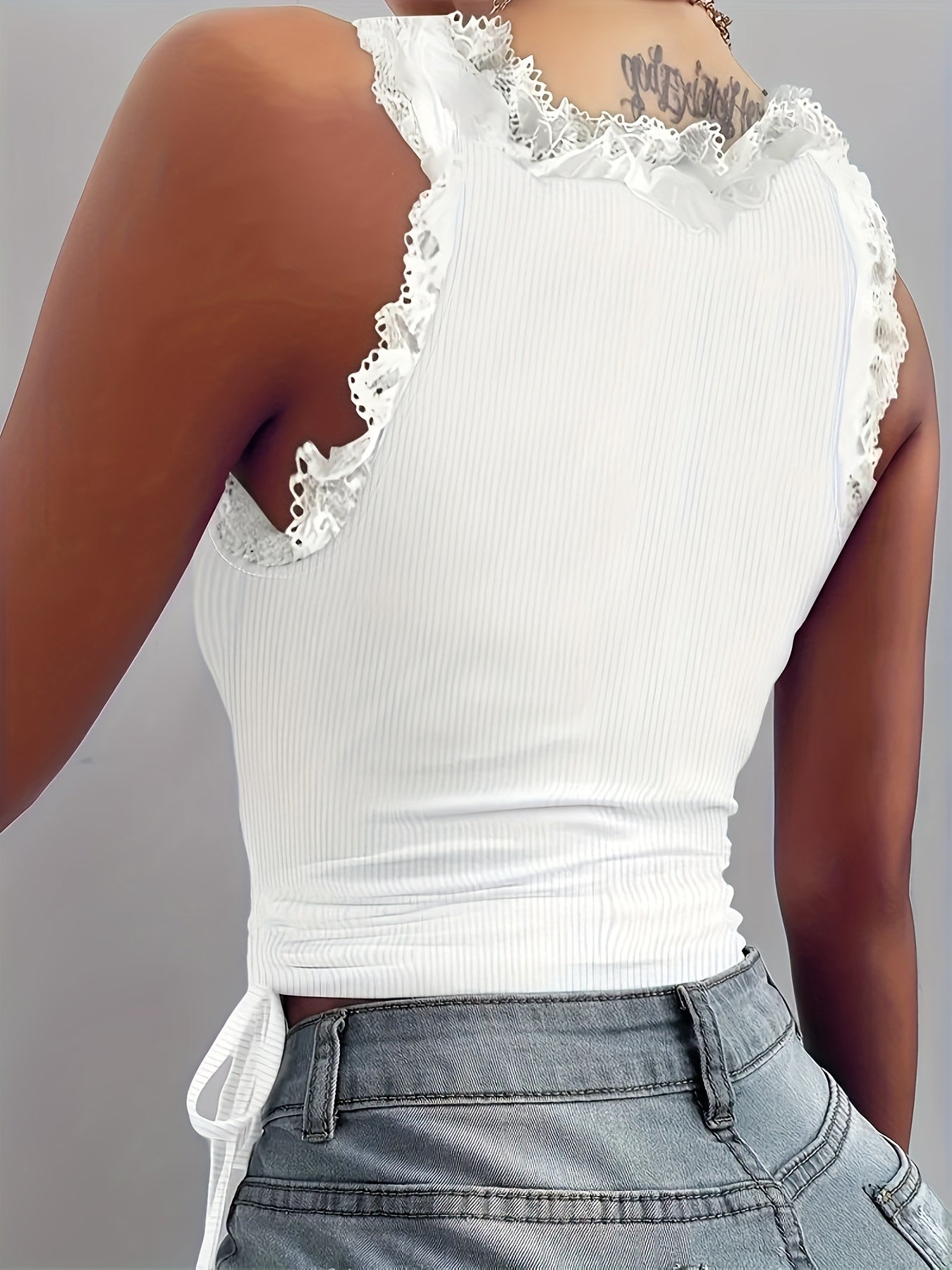 Women's Lace Detail Tank Top - Crew Neck Sleeveless detail image - detail view 6