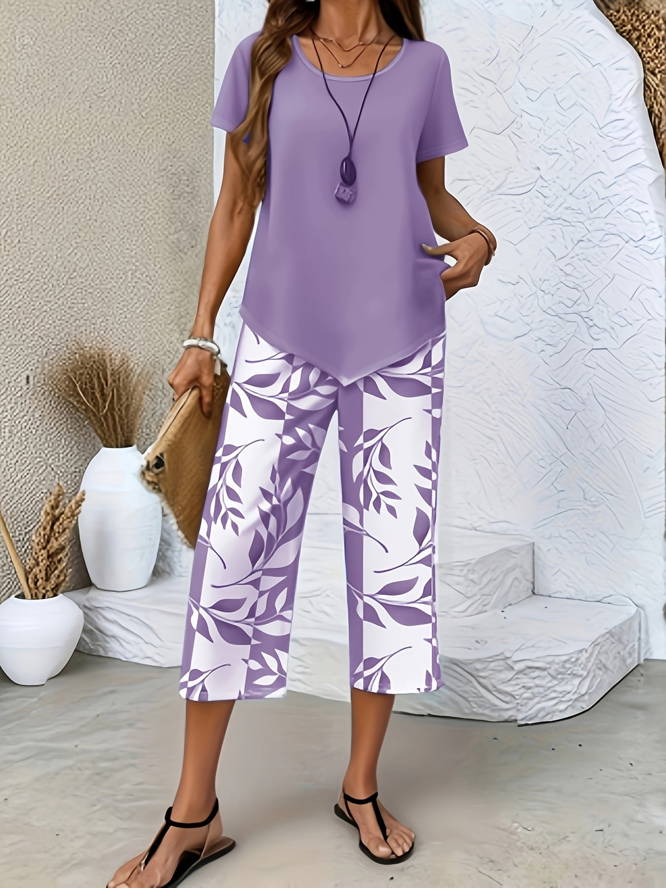 Women's Leaf Print 2-Piece Outfit Set - Short Sleeve Top and Wide-Leg Pants