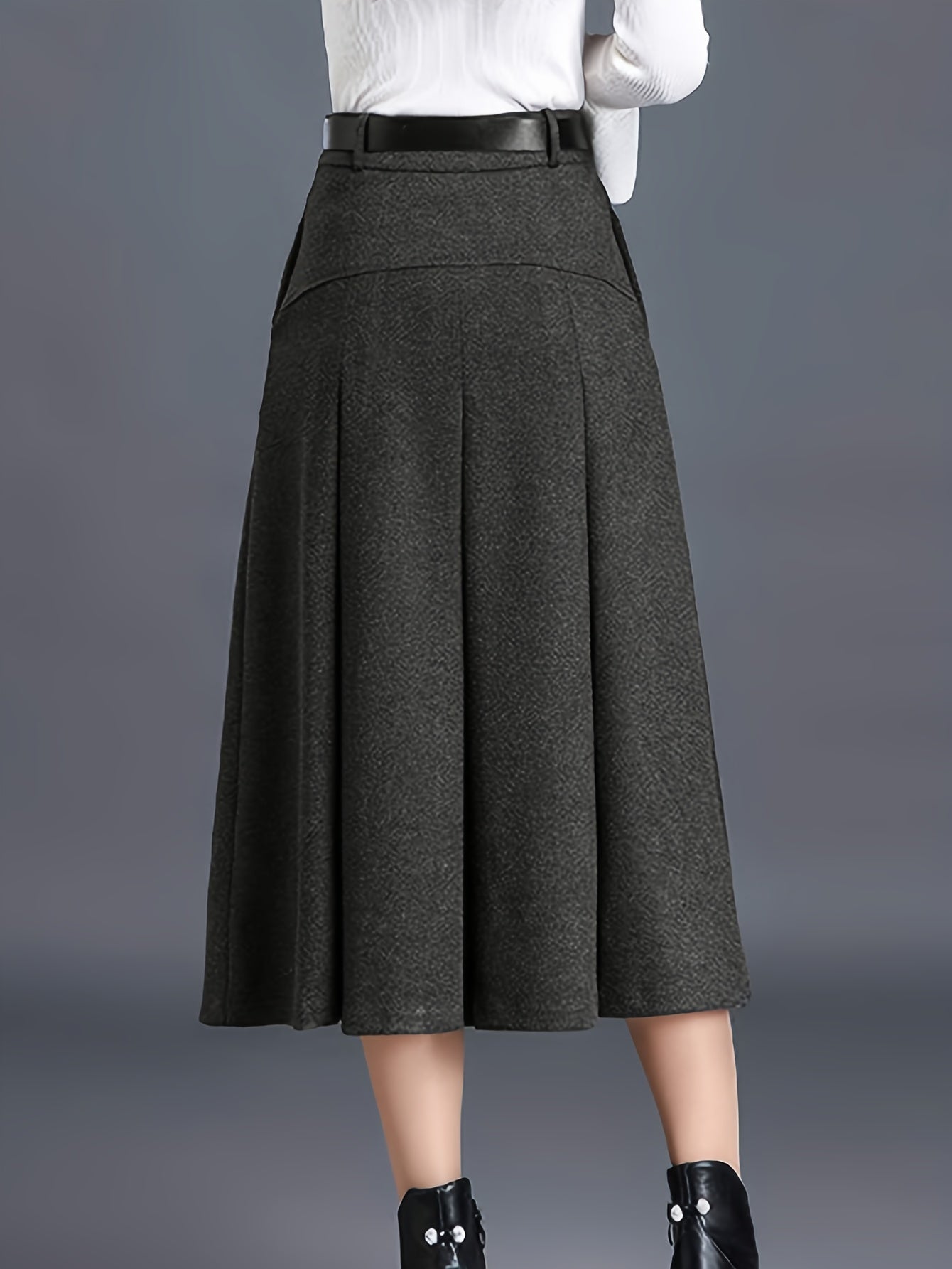 Women's Midi Pleated Skirt - High-Waist Pocket Detail detail image - detail view 14