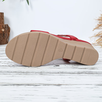 Women's Platform Sandals - Lightweight for Everyday Wear