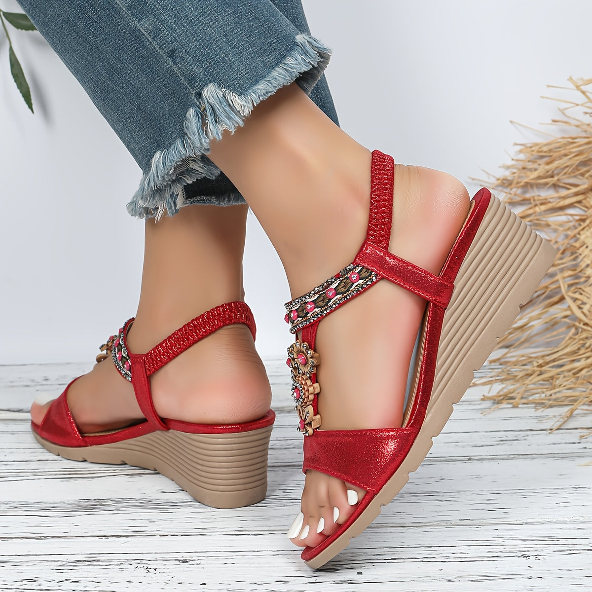 Women's Platform Sandals - Lightweight for Everyday Wear