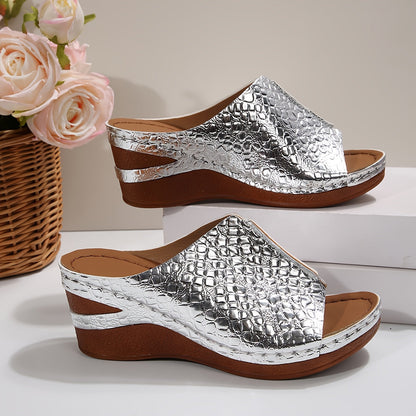 Women's Platform Sandals - Slip-On for Outdoor & Travel