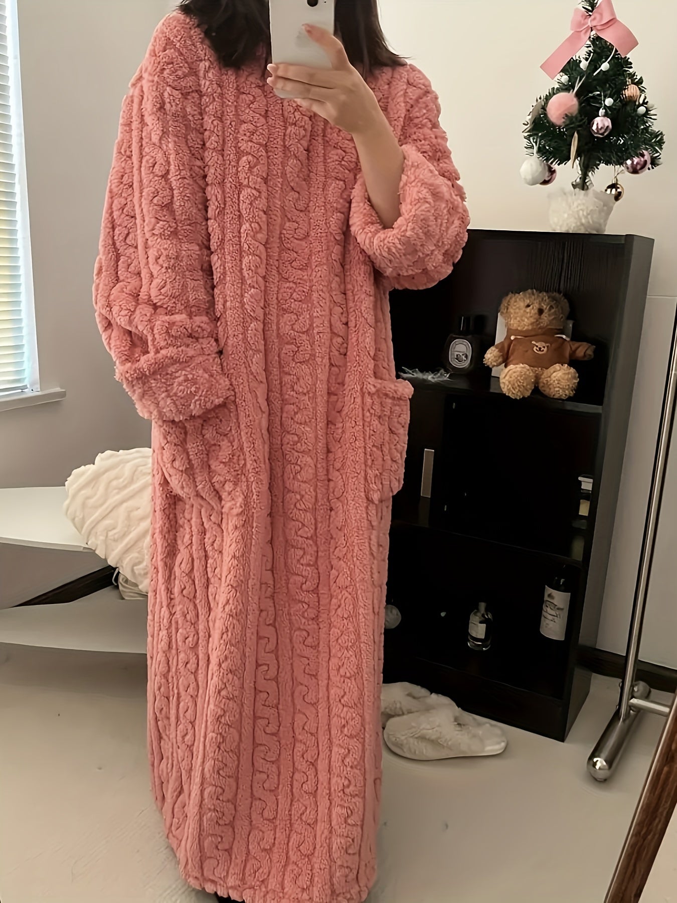 Women's Plush Robe - Plush Comfort