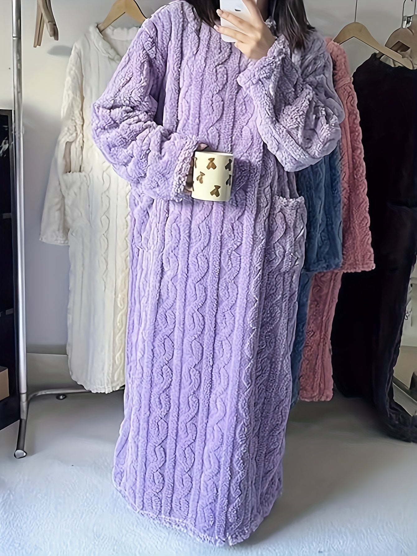 Women's Plush Robe - Plush Comfort