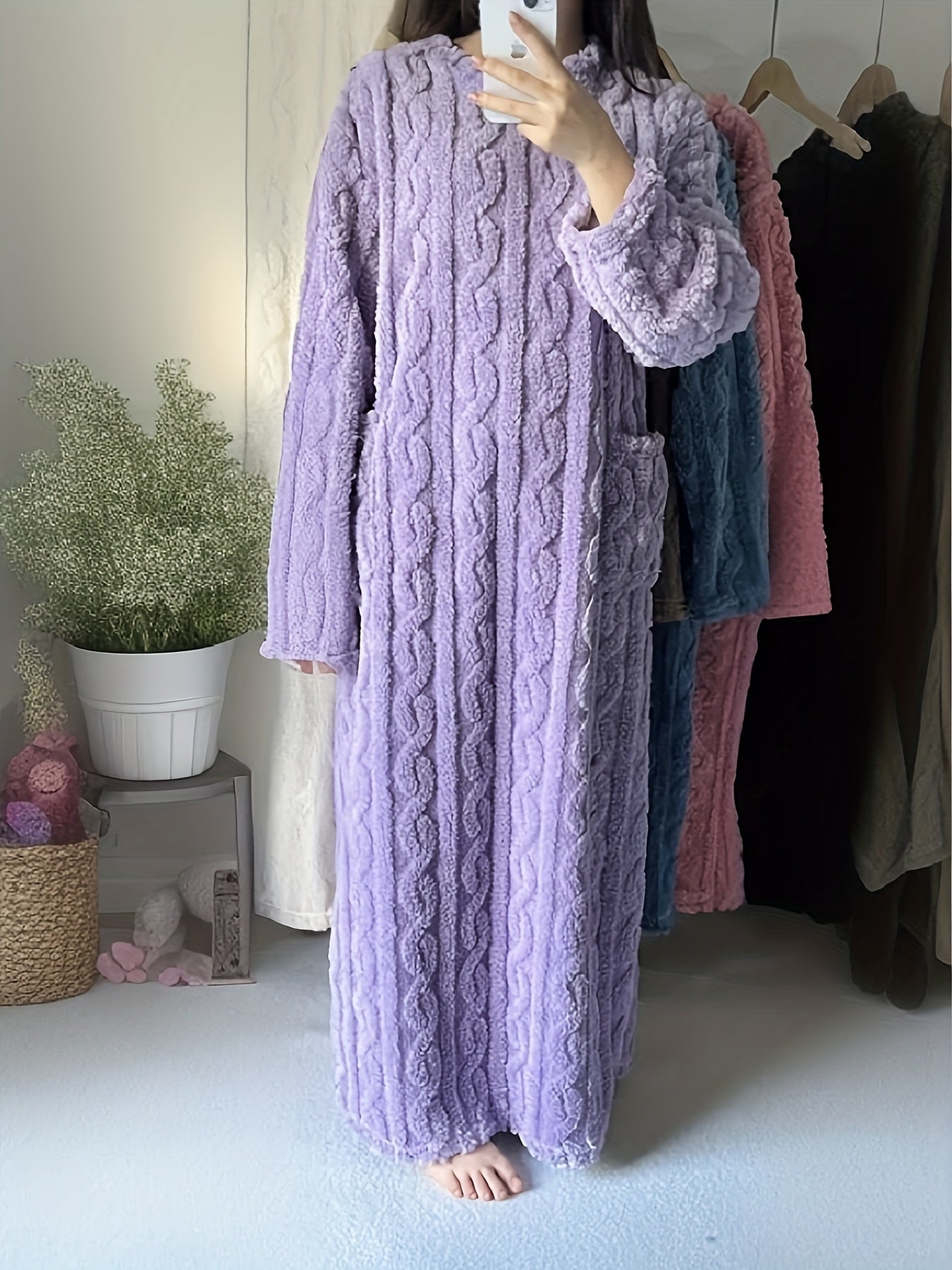 Women's Plush Robe - Plush Comfort