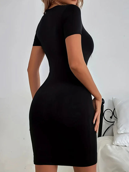 Women's Printed Crew Neck Bodycon Dress - Short Sleeve Easy Styling detail image - detail view 7