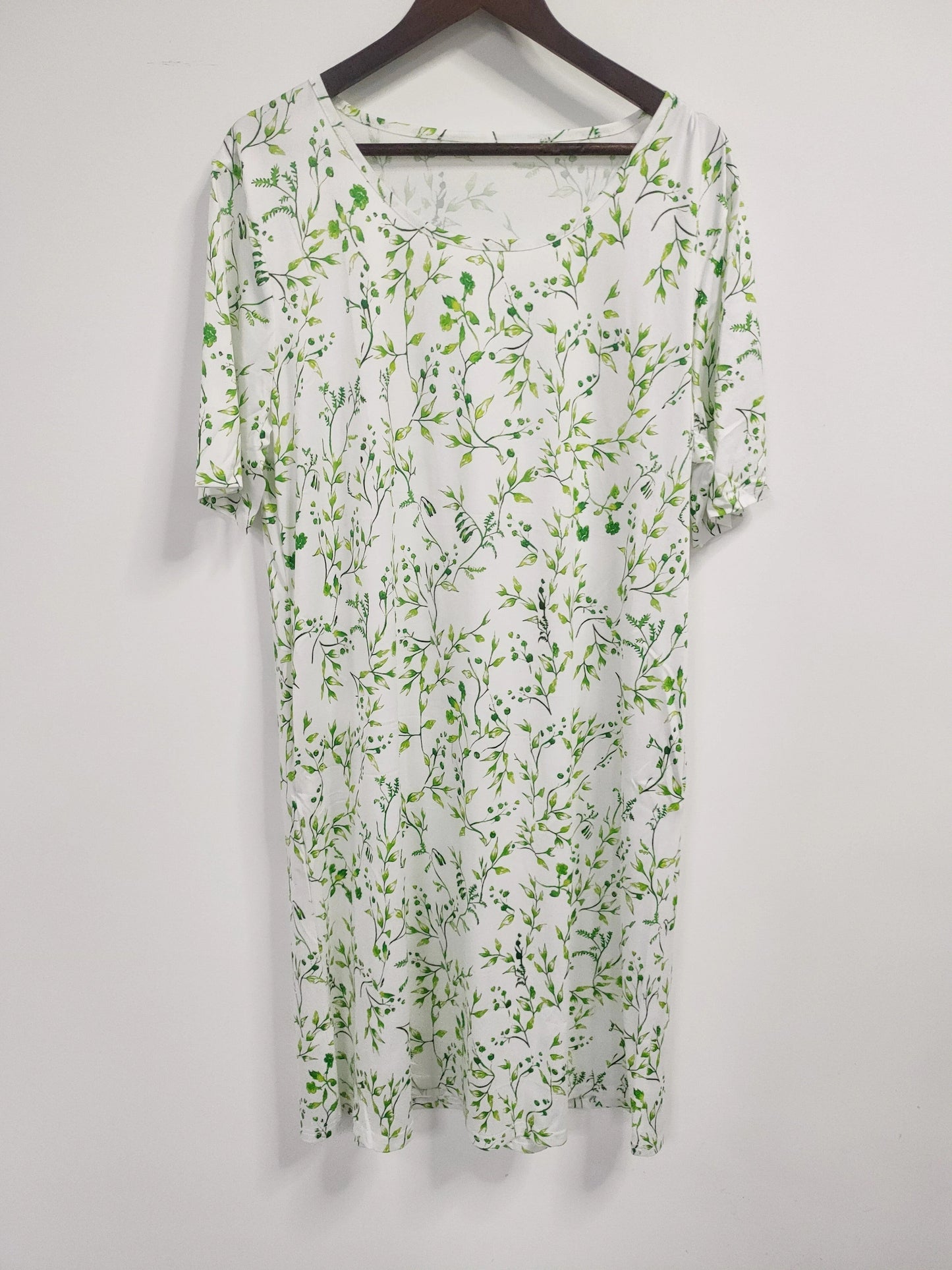 Women's Printed Crew Neck Midi Casual Dress - Short Sleeve Easy Styling detail image - detail view 9