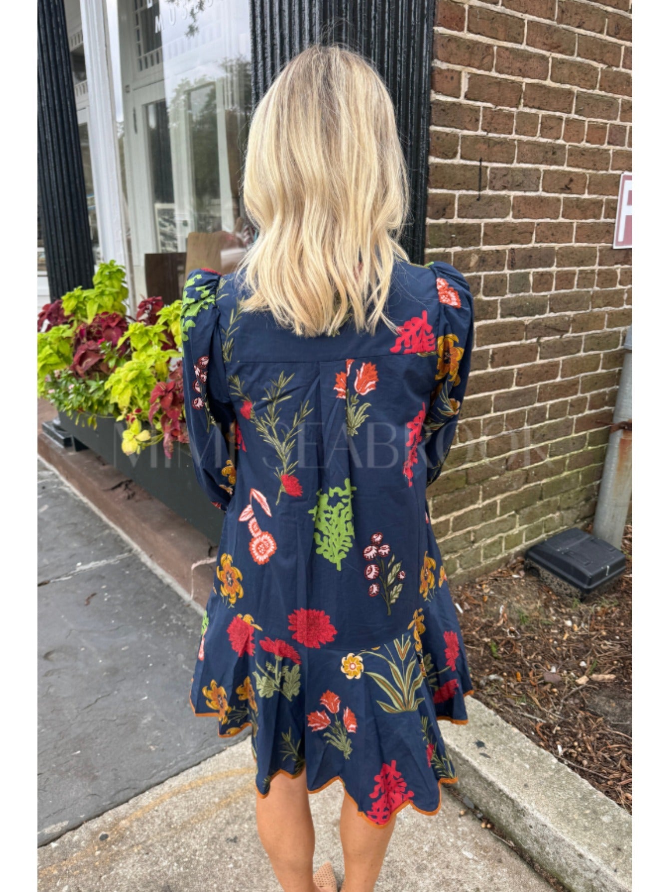 Women's Sea Blue Floral Midi Casual Dress - Easy Styling detail image - detail view 5