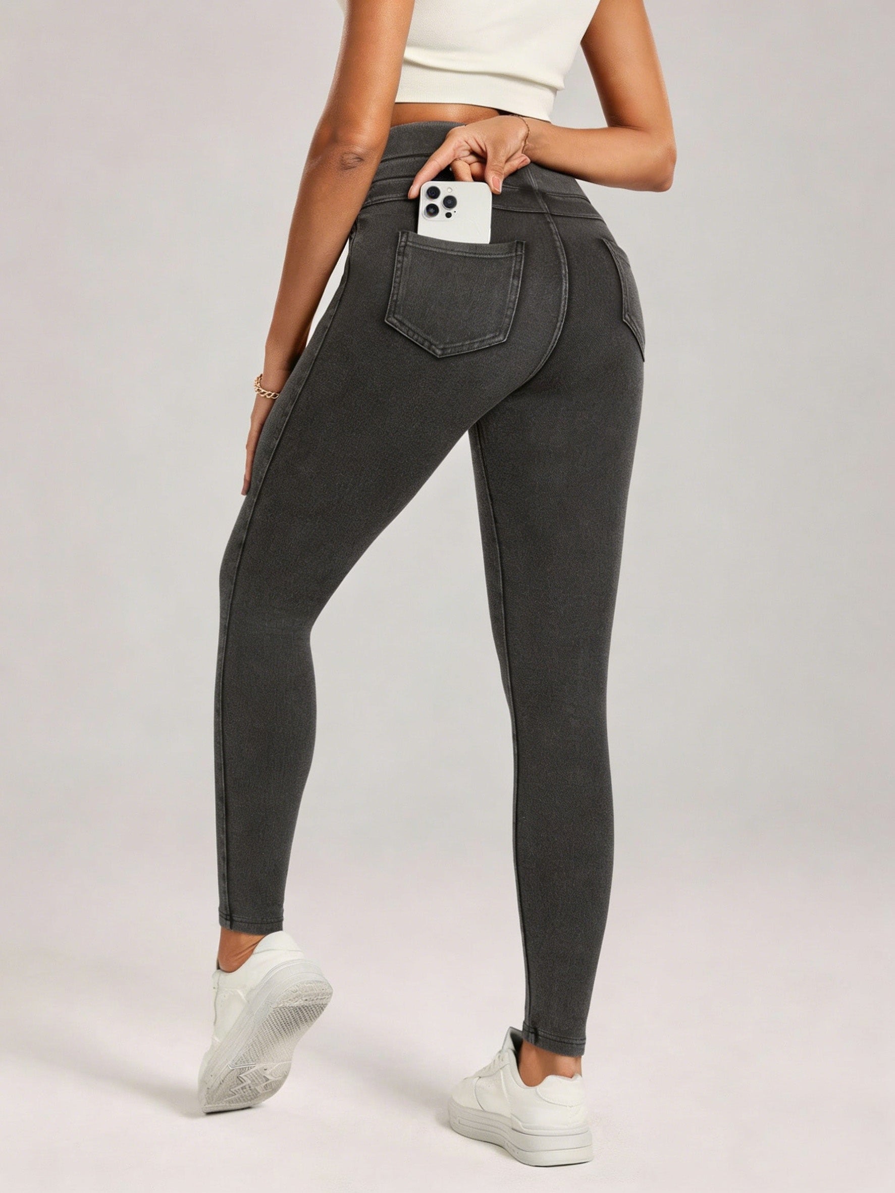 Women's Skinny Jeans - High-Waist Fit 085029 detail image - detail view 6
