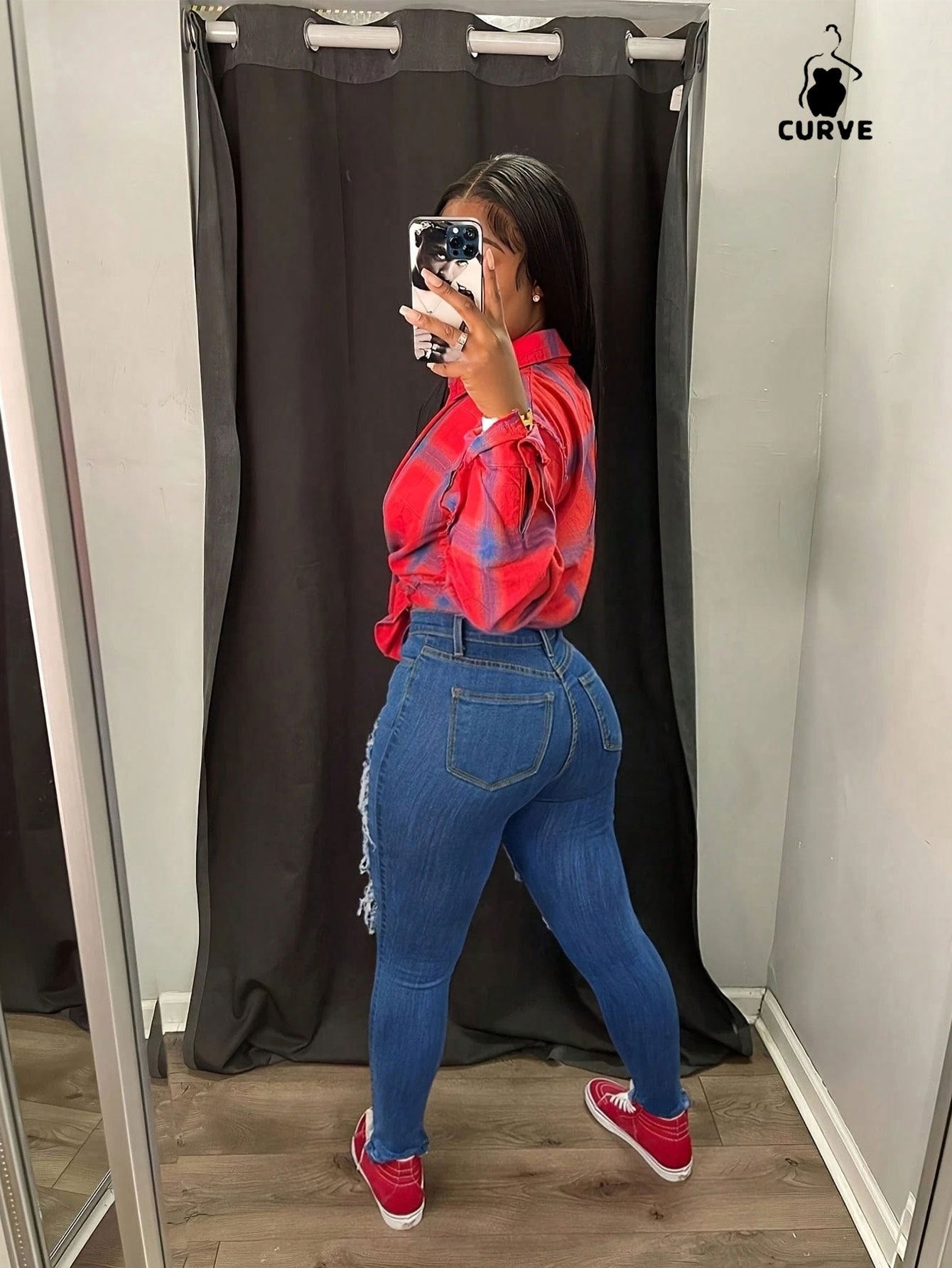 Women's Skinny Jeans - Medium Blue Distressed