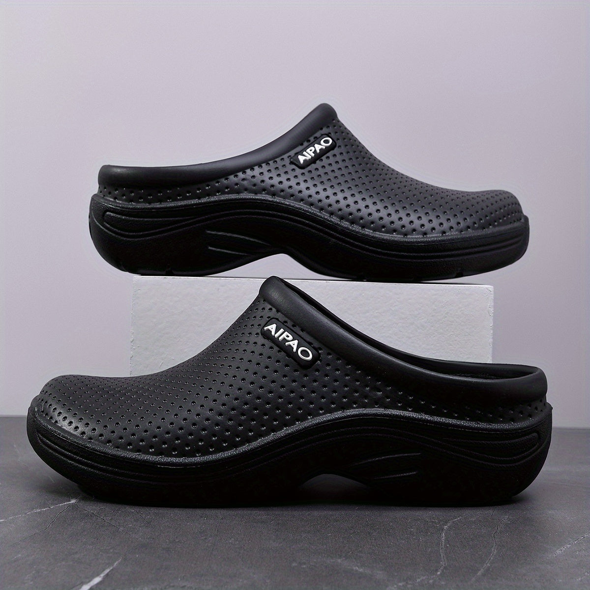 Women's Sneakers - Lightweight for Everyday Wear - Signature Style