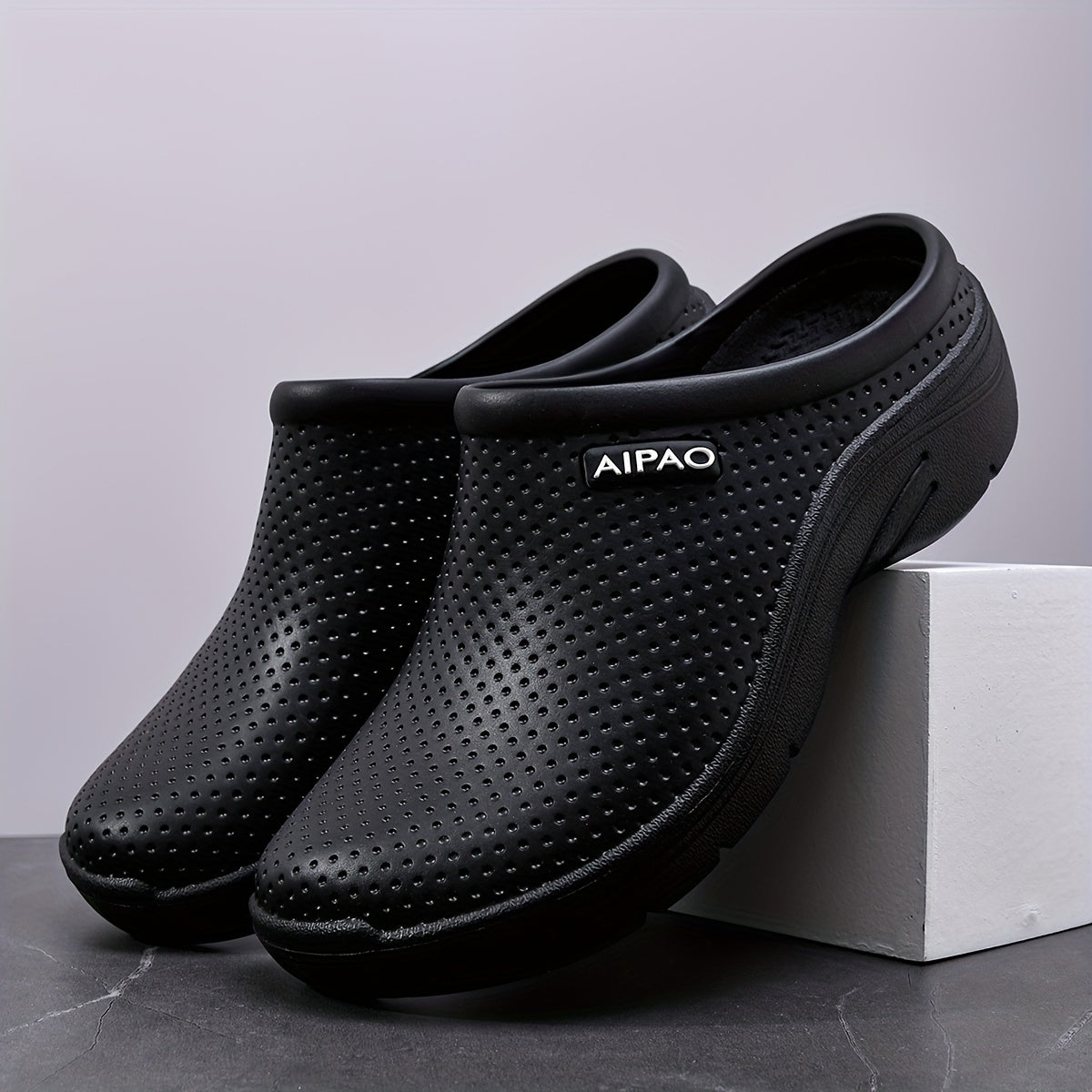 Women's Sneakers - Lightweight for Everyday Wear - Signature Style