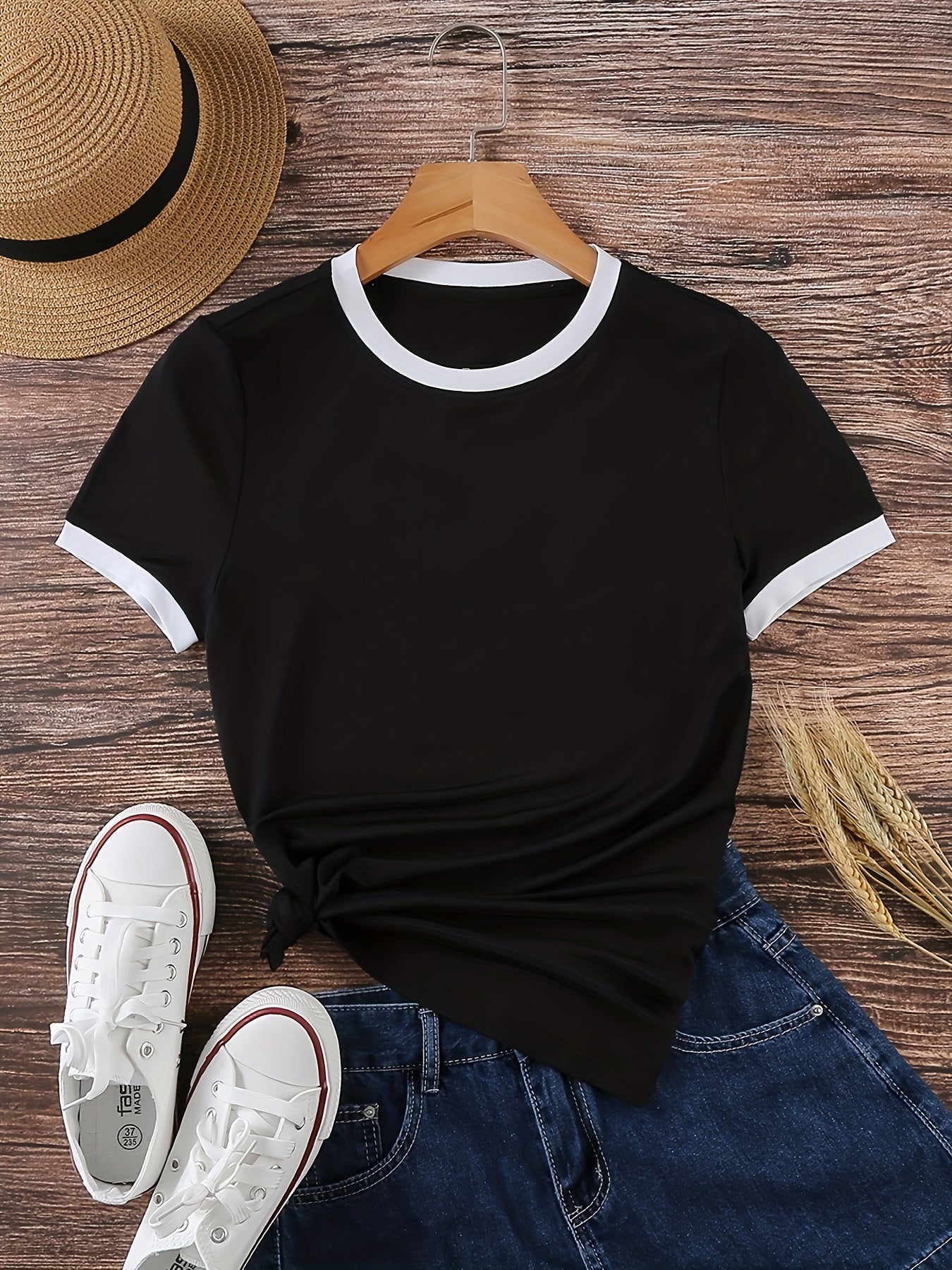 Women's Solid Color T-Shirt - Regular Fit 992677 detail image - detail view 4