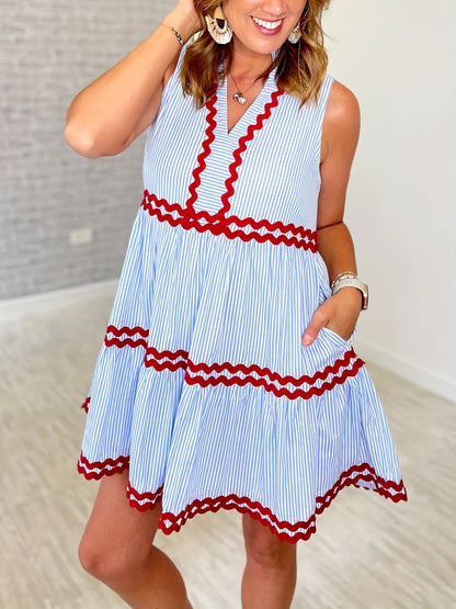 Women's Striped Mini Casual Dress - Pocket Easy Styling detail image - detail view 4