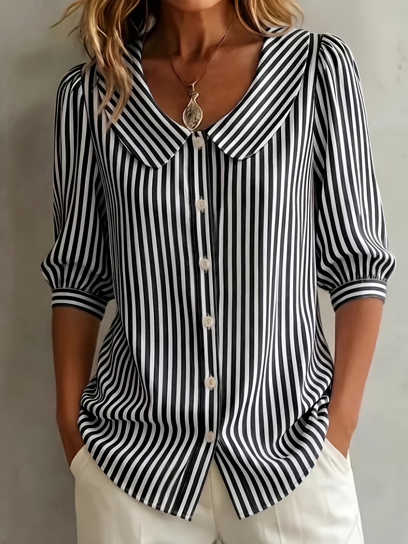 Women's Striped T-Shirt - Regular Fit 262437 detail image - detail view 3