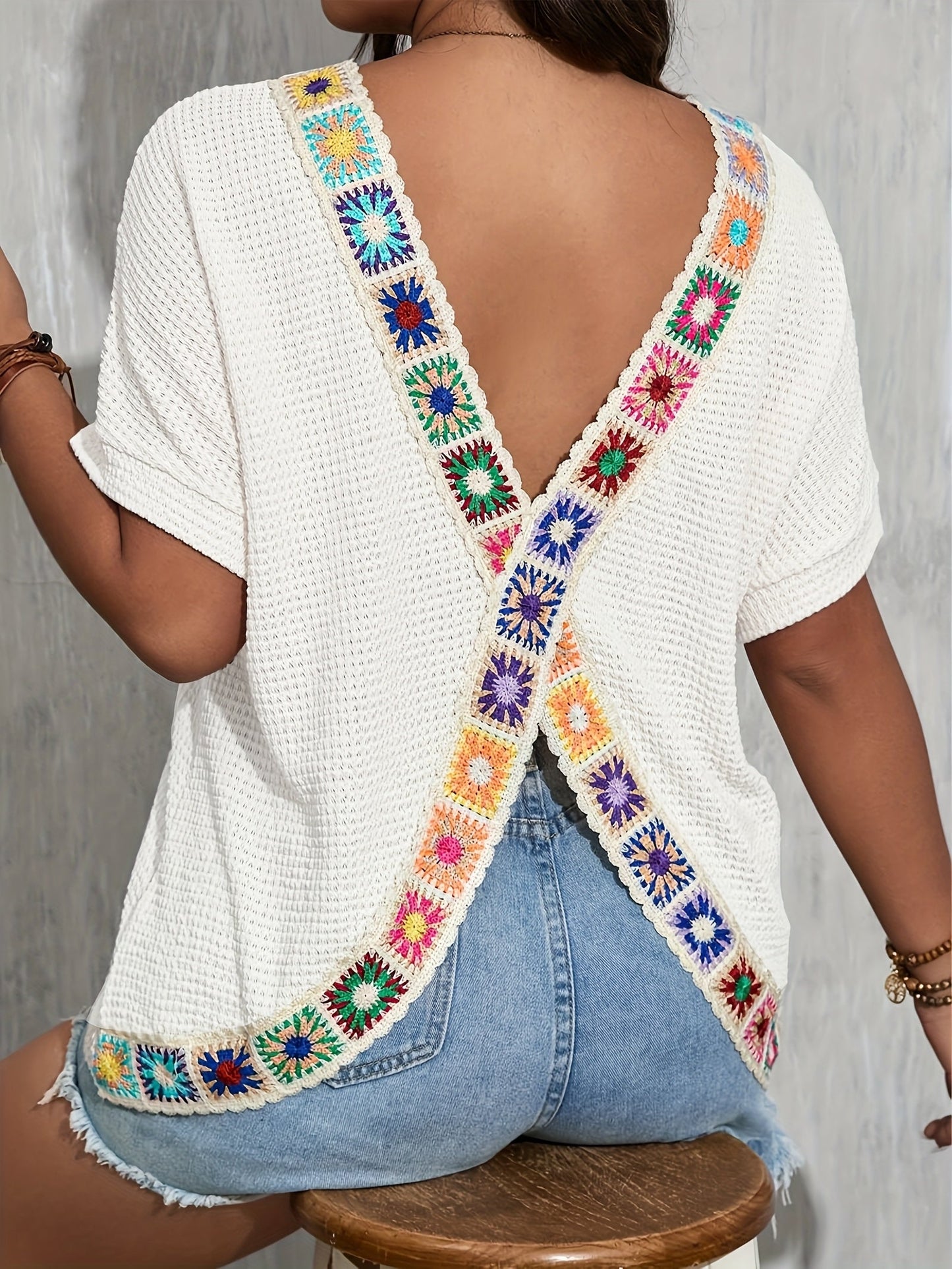 White Polyester Short-Sleeve Blouse - product view 3