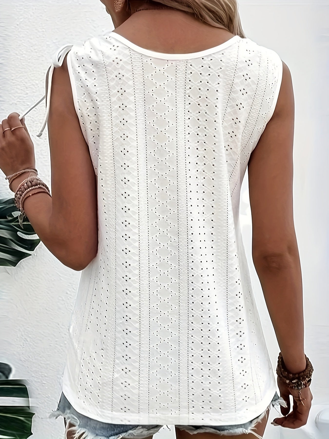 Women's Top - Solid Color Style 729125 detail image - detail view 6