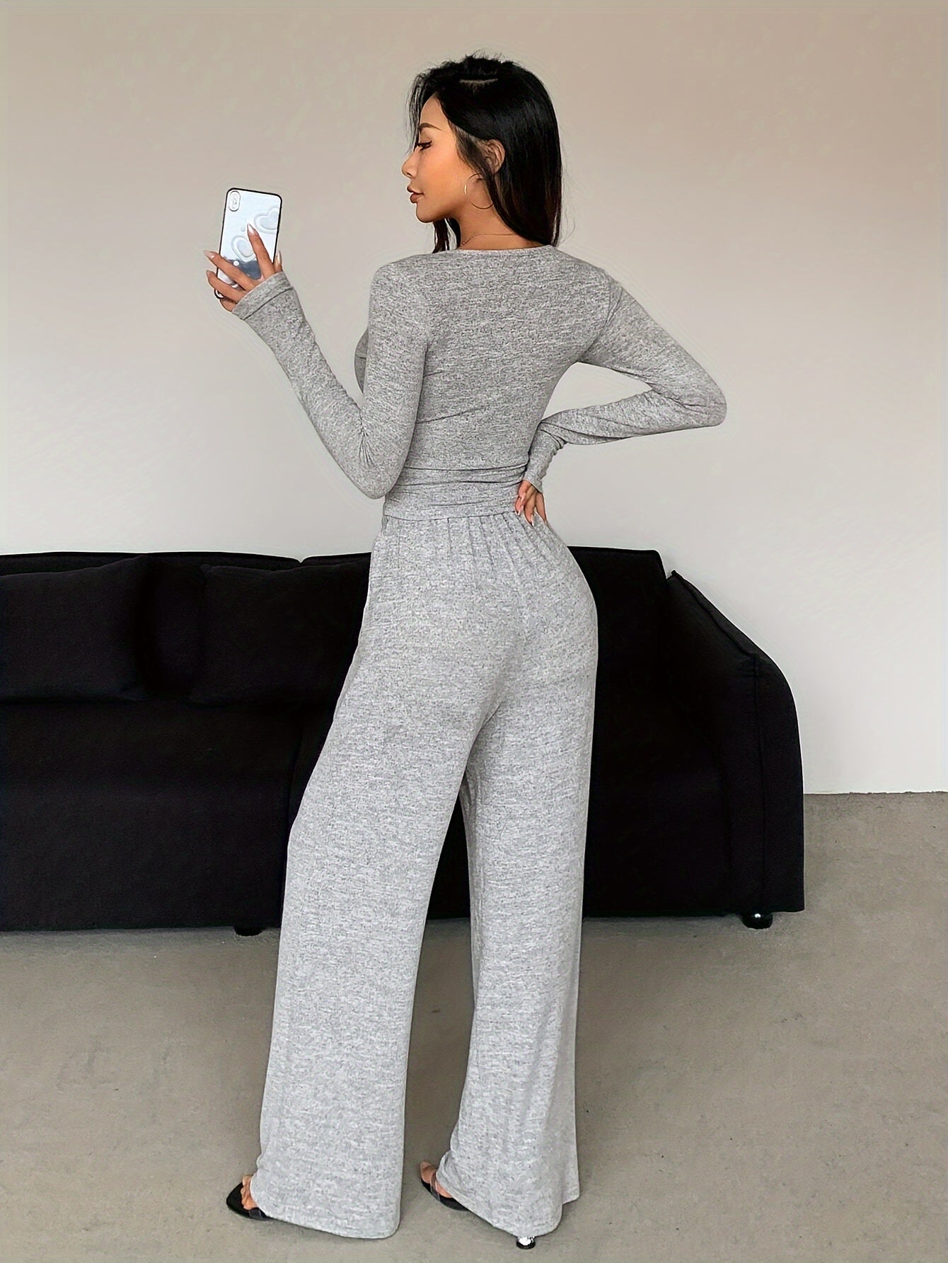 Women's Two-Piece Outfit Set - Wide-Leg Style 338917